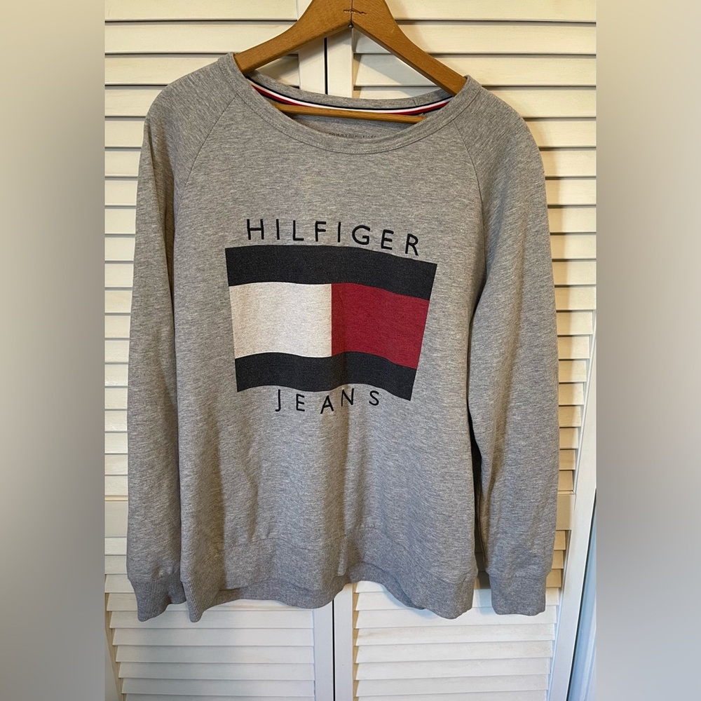Tommy Hilfiger Gray Sweatshirt with Logo Size Large